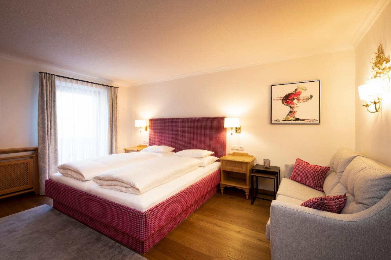 לך אם ארלברג Hotel Garni Edelweiss מראה חיצוני תמונה