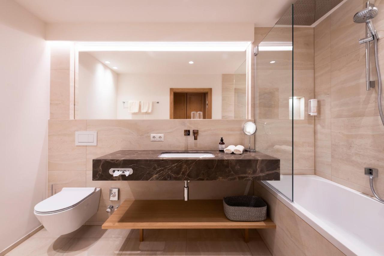 לך אם ארלברג Hotel Garni Edelweiss מראה חיצוני תמונה